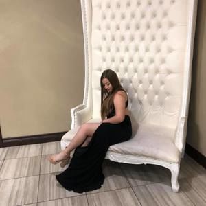 Meet your Posher, Allison